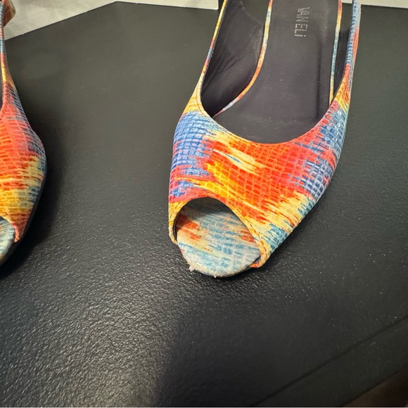 Vintage 1980s/90s Vaneli Multicolor Slingback Peep Toe Wedges – Size 8.5N - Picture 3 of 10